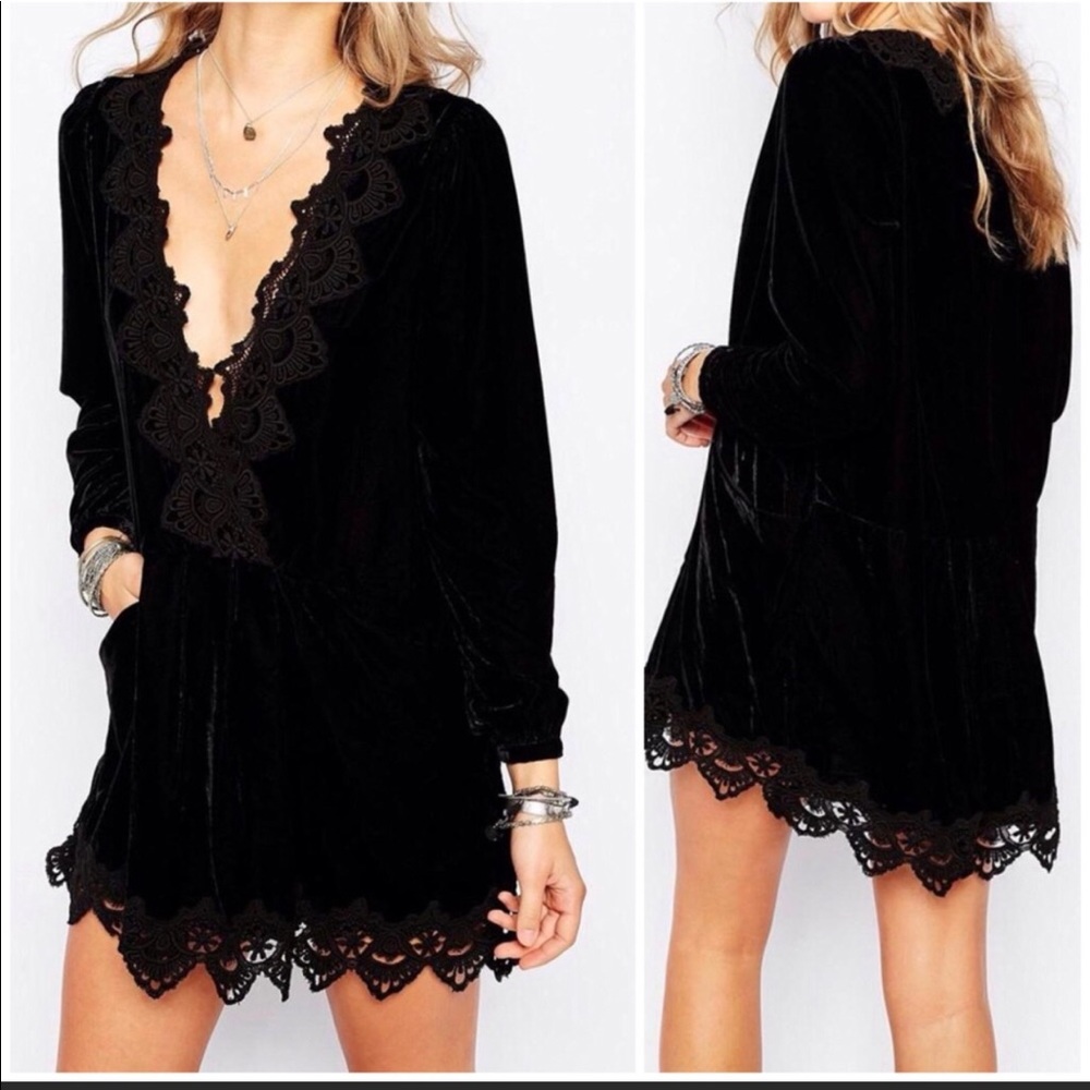 Free People Black Long Sleeve Velvet V Neck Dress